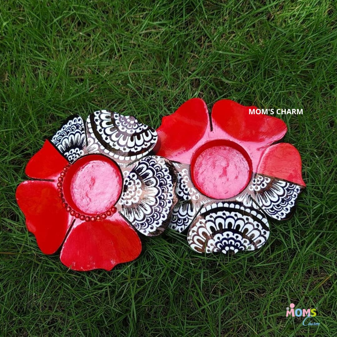 Flower Cutout Tea Light Holders - Set of 3 - Image 5